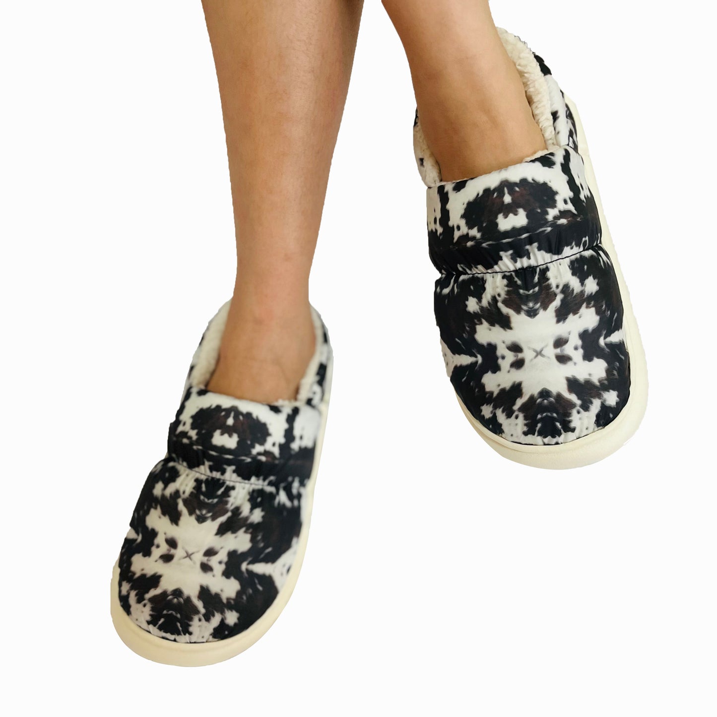 Wholesale/Custom Cow Print Leopard Print Fully Surrounded Cotton Shoes (MOQ: 500pairs, per design)